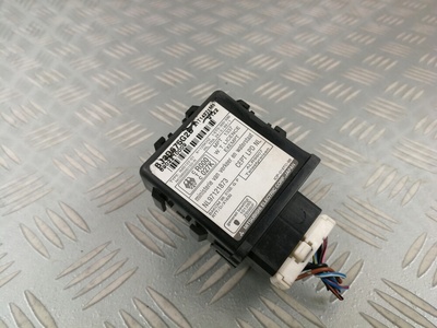 BJ3D675G2 блок иммобилайзер mazda 323 bj