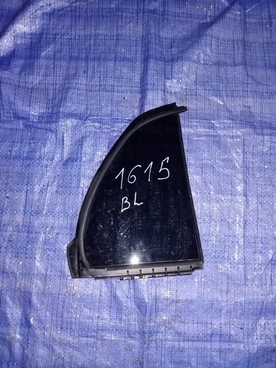 6812452140 стекло TOYOTA VITZ KSP90 68124-52140