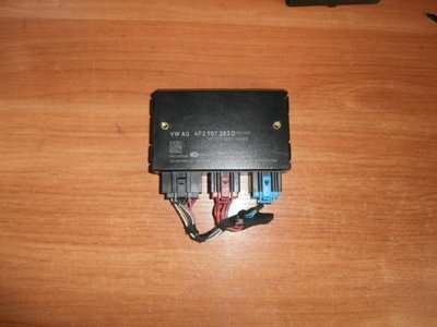 4L0907383D модуль крюка фаркопа audi q7 рестайлинг