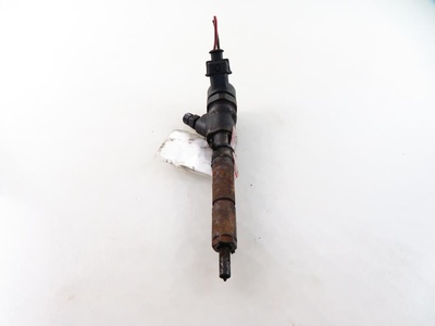 0445110215 форсунки yaris i 1.4 d - 4d 2367033030