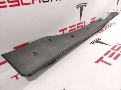 104241100D Прочая запчасть Tesla Model X 2018 1042411-00-D
