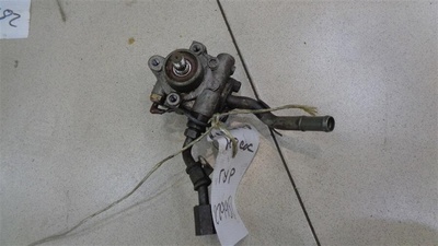LC6232600F Насос гидроусилителя Mazda MPV LW 1999-2006 1999