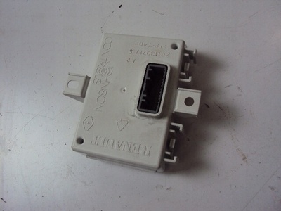 283467680R блок bic r - link renault clio iv рестайлинг 1.2 бензин