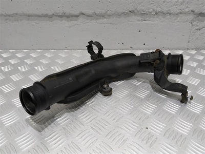 1K0145770AE Патрубок воздушного фильтра Volkswagen Passat B7 2014