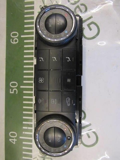 A2518208089 Блок управления климатической установкой Mercedes ML W164 2006