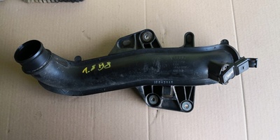 8K0145673AK шланг трубки воздушный audi a4 b8 a5 q5