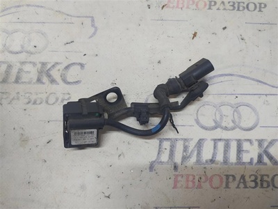4E0616575J датчик ускорения Audi A8 [D3 4E] 2004-2010