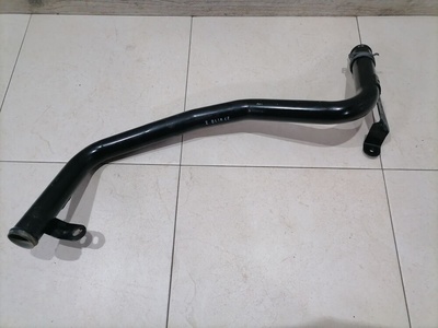 7L0121070B Трубка системы охлаждения Volkswagen Touareg (GP) I рестайлинг (2006–2010) 2009