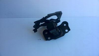 123720N050 toyota auris i 2007 - 12 подушка двигателя 1.4 d4d