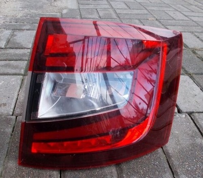 5E9945208 skoda октавия iii 3 рестайлинг правый универсал