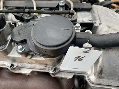 A6110160334 Клапан вентиляции картерных газов Mercedes C W203 2001