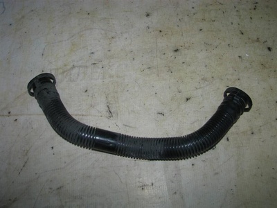 7L0131625 шланг воздушный VW Touareg 2002-2010 2005