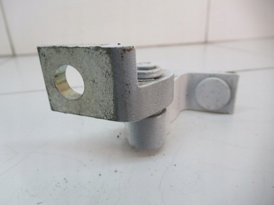 8W0831404A петля дверь правая передняя audi a4 b9 8w0 ly9c 19r
