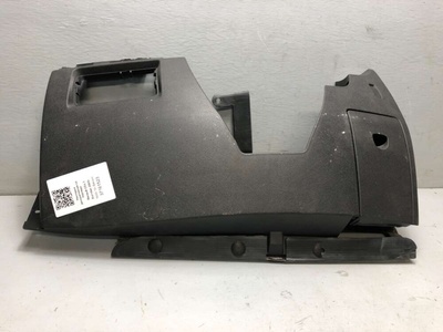 8200407701 Накладка декоративная на торпедо Renault Clio 3 2005