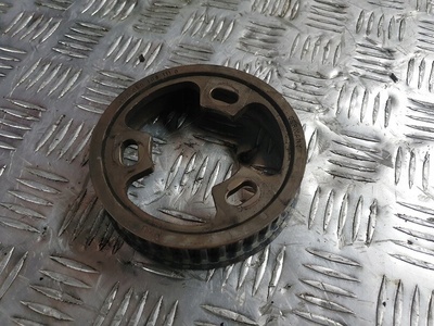 059109111G audi a4 b6 b7 a6 c5 колесо зубчатые грм 2.5 tdi