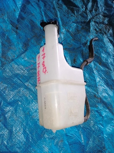 ZJ3815350B бачок расширительный MAZDA DEMIO DE3FS