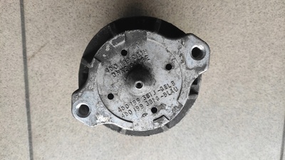 4D0199381J audi a8 подушка двигателя