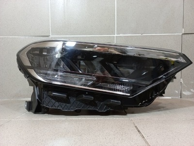 6N5941006A Фара правая Volkswagen Polo 6
