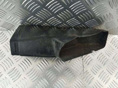4B0129617B Воздухозаборник Audi A6 C5 1997-2001 1999