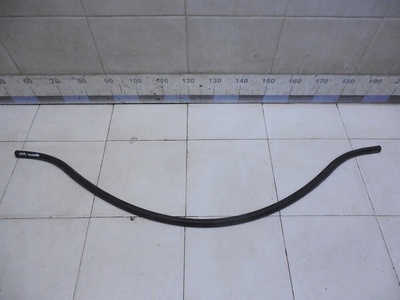 5M0823723A Уплотнитель капота VW Golf V Plus 2005-2014