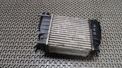 8200471885 Радиатор интеркулера Renault Clio 2005-2009 2006
