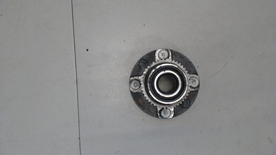 D06133060B Ступица (кулак, цапфа) зад. левая=правая Mazda Demio 1997-2003 2002 D061-33-060B