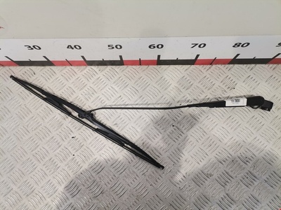 GJ6J67421A Поводок стеклоочистителя заднего Mazda 6 GG (2002-2007) 2002 ,