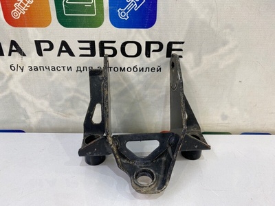 GJ6A39080A кронштейн опоры Mazda 6 GG 2005 GJ6A-39-080A