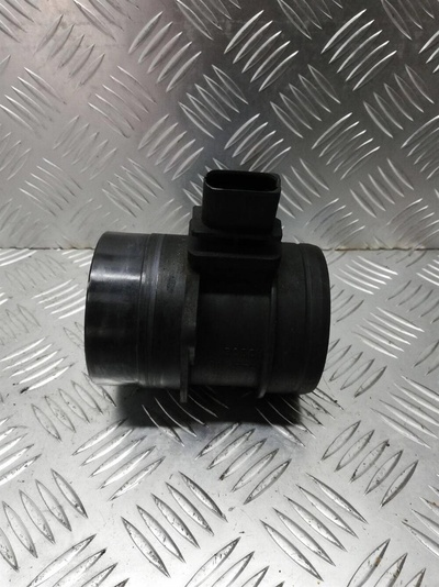 0281002735 Расходомер воздуха Volkswagen Passat B6 2005-2010 2009 03G906461C