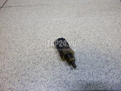 MD326170 Датчик температуры воздуха Mitsubishi Space Runner (N1,N2) (1991 - 1999)