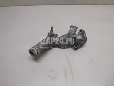 1106040V00 Фланец двигателя системы охлаждения Nissan Pathfinder (R51) (2005 - 2014)