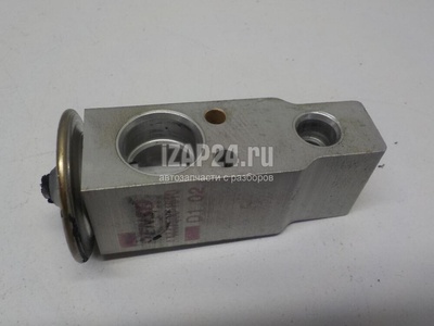 8851548040 Клапан кондиционера Toyota CorollaVerso (2001 - 2004)