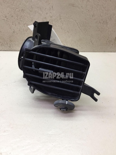 8236426010 Дефлектор воздушный Hyundai-Kia Santa Fe (SM)/ Santa Fe Classic (2000 - 2012)