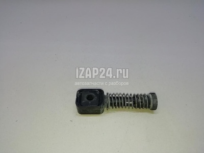 1K0711761B Фиксатор троса КПП VAG Octavia (A7) (2013 - )