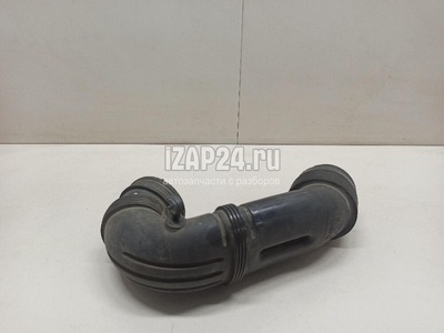 7L0129684B Патрубок воздушного фильтра VAG Q7 [4L] (2005 - 2015)