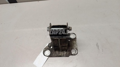 8200534771 Кронштейн усилителя переднего бампера левый Renault Scenic II (2003 - 2009)