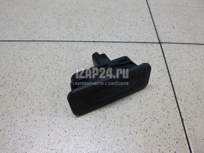 8200076256 Кнопка открывания багажника Renault Scenic II (2003 - 2009)