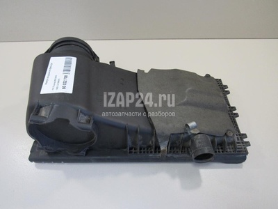 7L0129607C Корпус воздушного фильтра VAG Touareg (2002 - 2010)