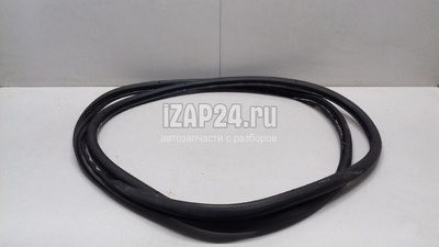 7L0839911E Уплотнитель двери VAG Touareg (2002 - 2010)