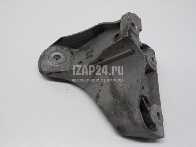 7L6199307 Кронштейн двигателя левый VAG Touareg (2002 - 2010)