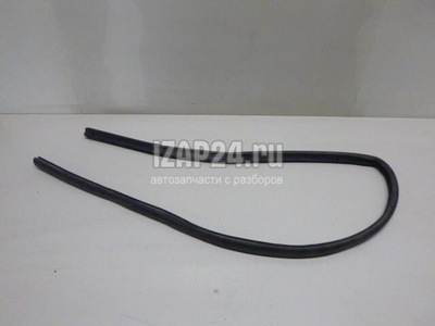 GJ6A56760C Уплотнитель капота Mazda Mazda 6 (GG) (2002 - 2007)