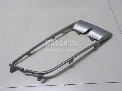 GS1D50C12A Рамка противотуманной фары правой Mazda Mazda 6 (GG) (2002 - 2007)