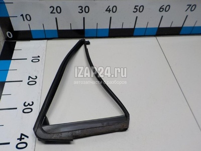 G21B72651B Уплотнитель форточки правой Mazda Mazda 6 (GG) (2002 - 2007)