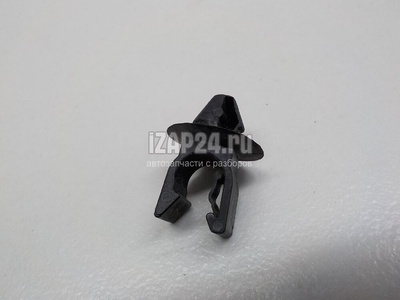 7703079870 Крепеж (клоп) Renault Laguna II (2001 - 2008)