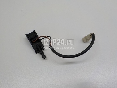 95562807701 Форсунка омывателя лобового стекла VAG Cayenne (2003 - 2010)