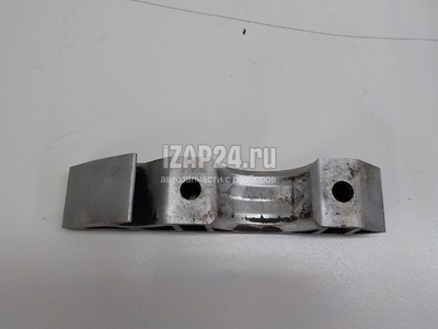 95534377711 Кронштейн крепления переднего стабилизатора VAG Cayenne (2003 - 2010)