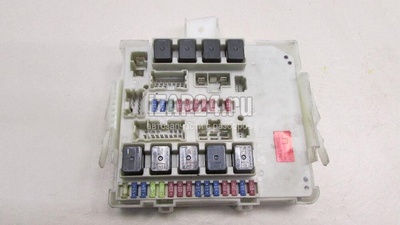 284B7ZE00C Блок предохранителей Nissan QX56 (JA60) (2004 - 2009)