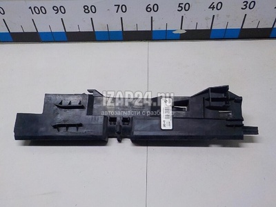 17117799761 Кронштейн радиатора BMW X5 E70 (2007 - 2013)