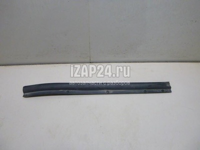 82838JG000 Уплотнитель двери Nissan X-Trail (T31) (2007 - 2014)