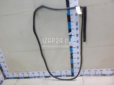 EG2173760M Уплотнитель (внутри) Mazda CX 7 (2007 - 2012)